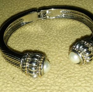 Silvertone & Pearl Bangle Bracelet